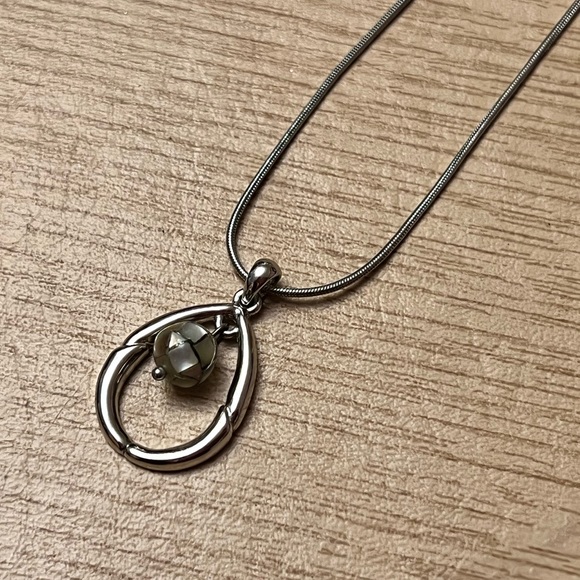 Lia Sophia Silver Necklace - Picture 6 of 6